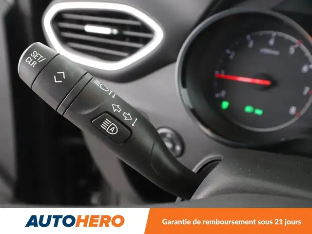 Opel Crossland X view 25