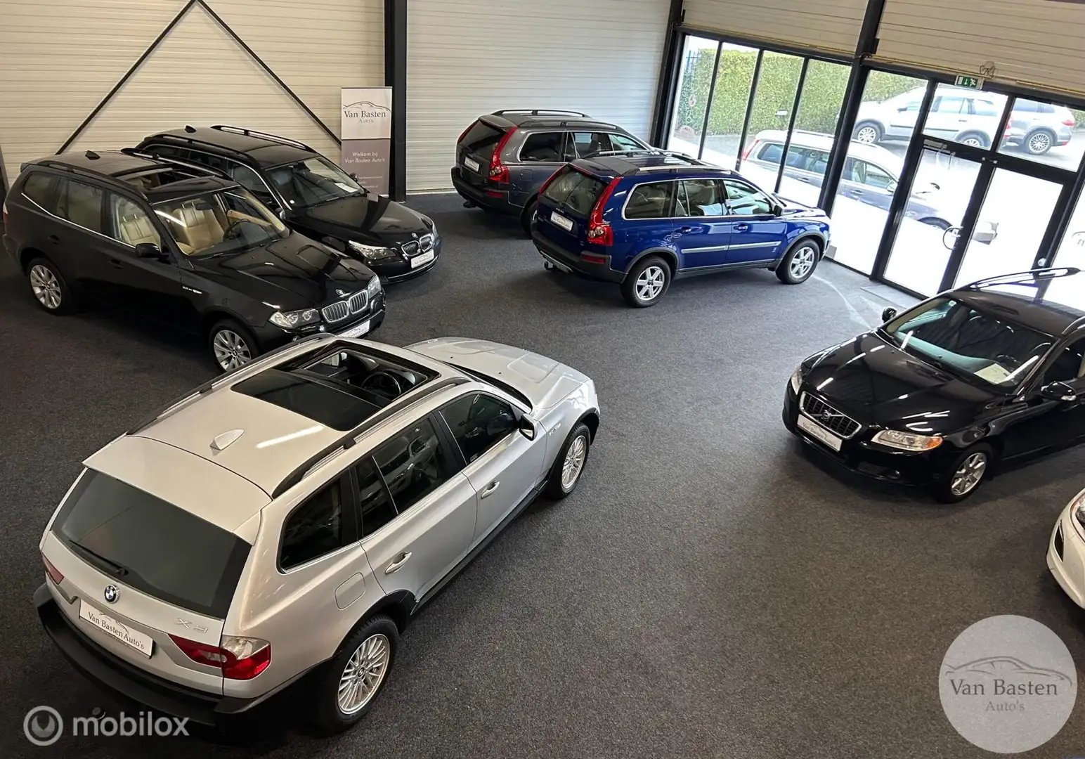 Volvo XC90 4.4 V8 AWD Executive | Aut | BLIS | Youngtimer | 2 Zwart - 2