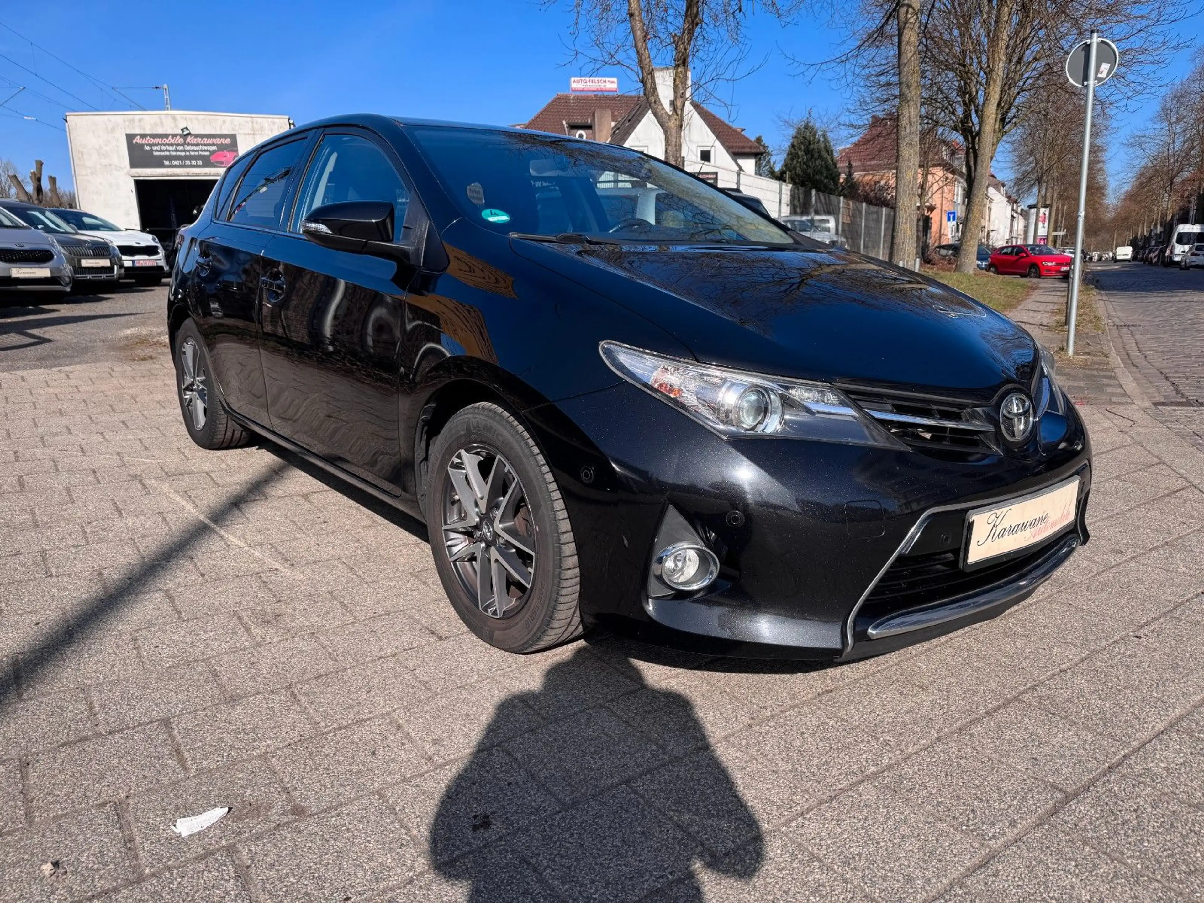 Toyota Auris Edition NUR 73.000 KM* — photo 3