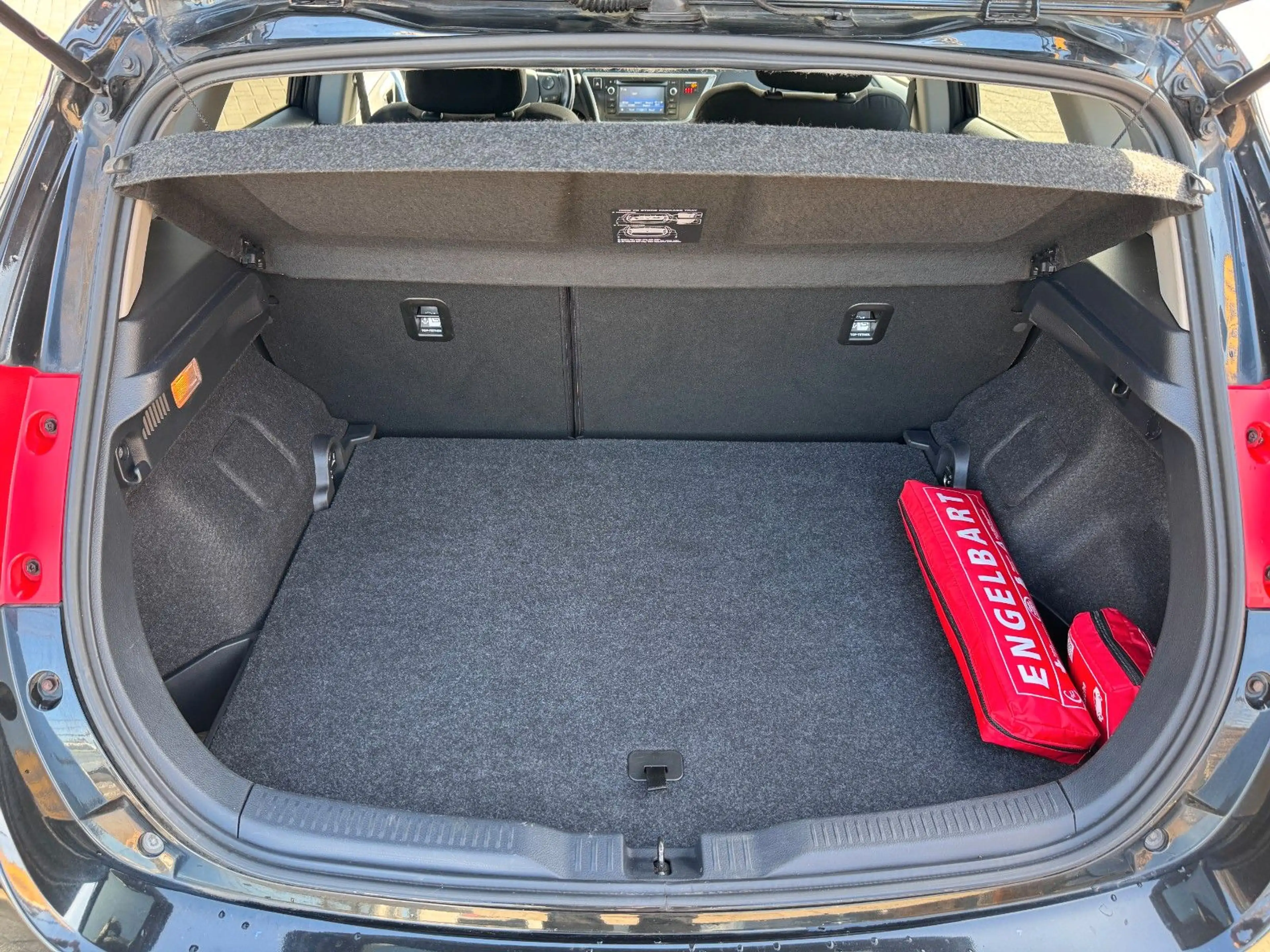 Toyota Auris Edition NUR 73.000 KM* — photo 23