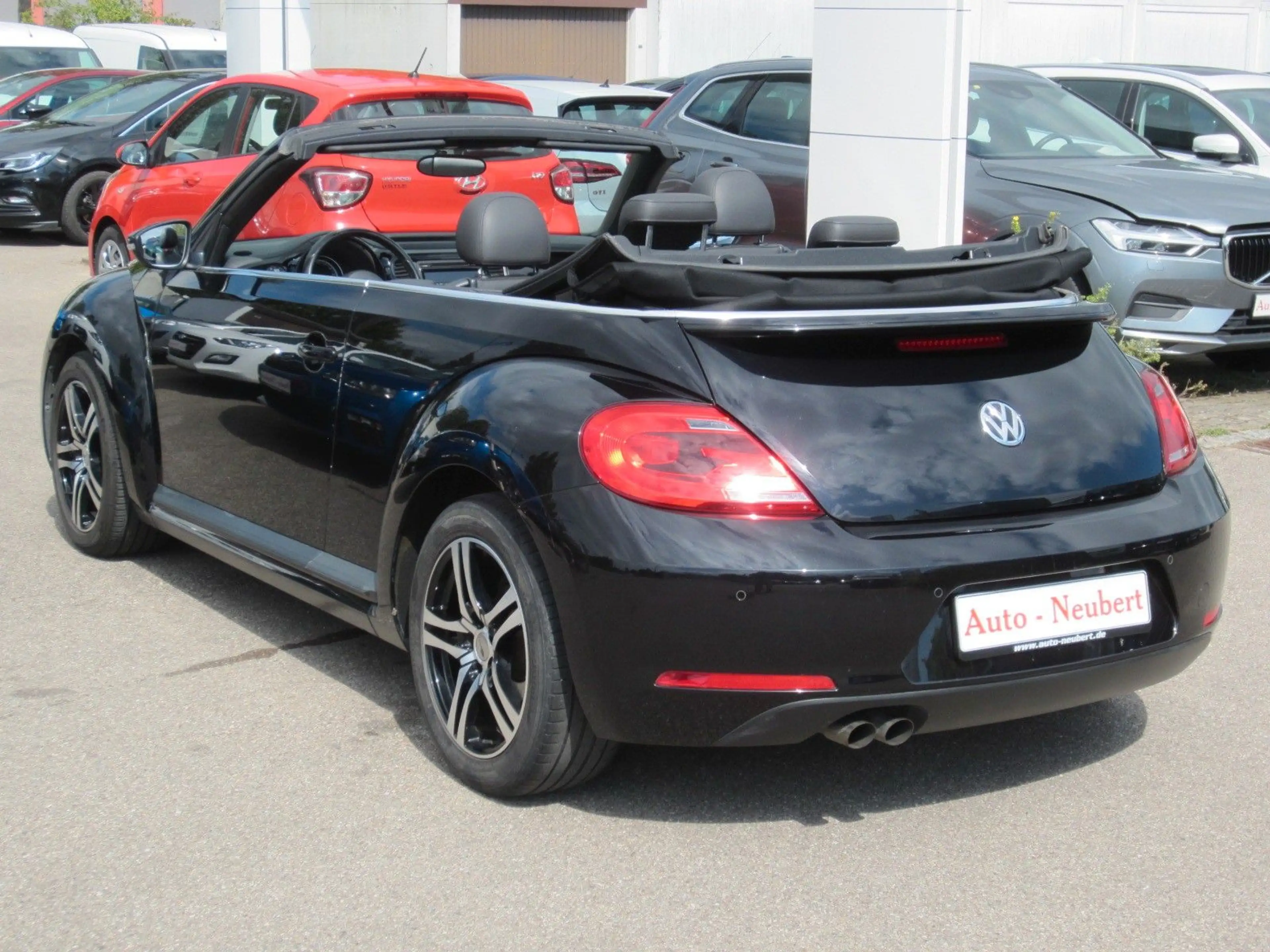 Volkswagen Beetle Cabriolet 2,0TDI — photo 4