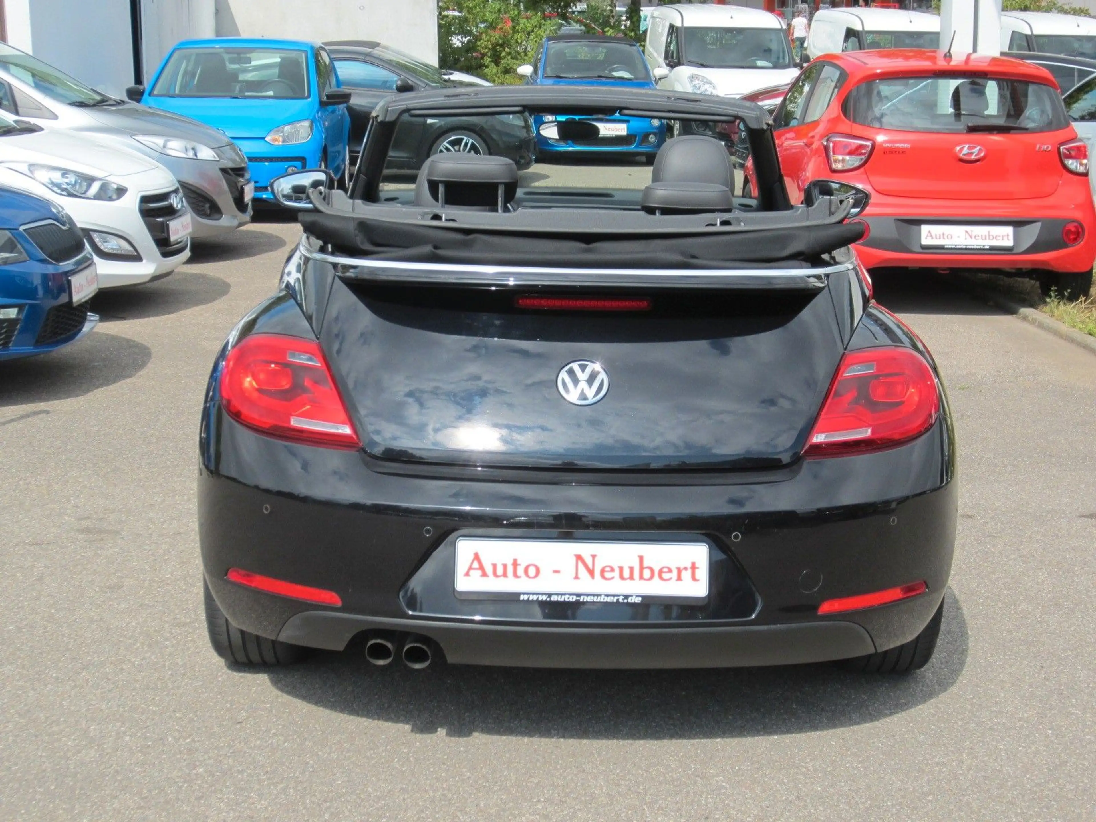 Volkswagen Beetle Cabriolet 2,0TDI — photo 13