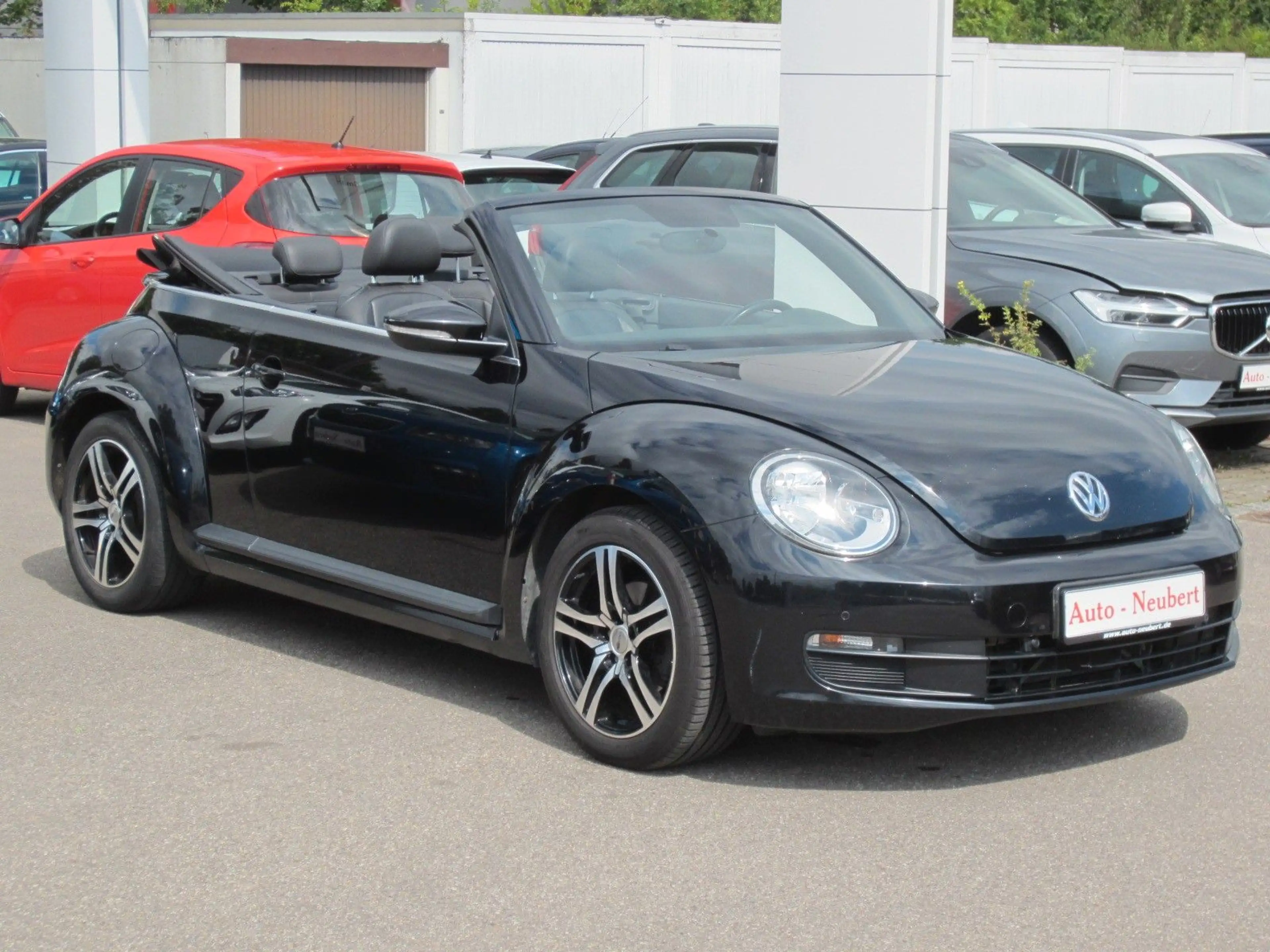 Volkswagen Beetle Cabriolet 2,0TDI — photo 14