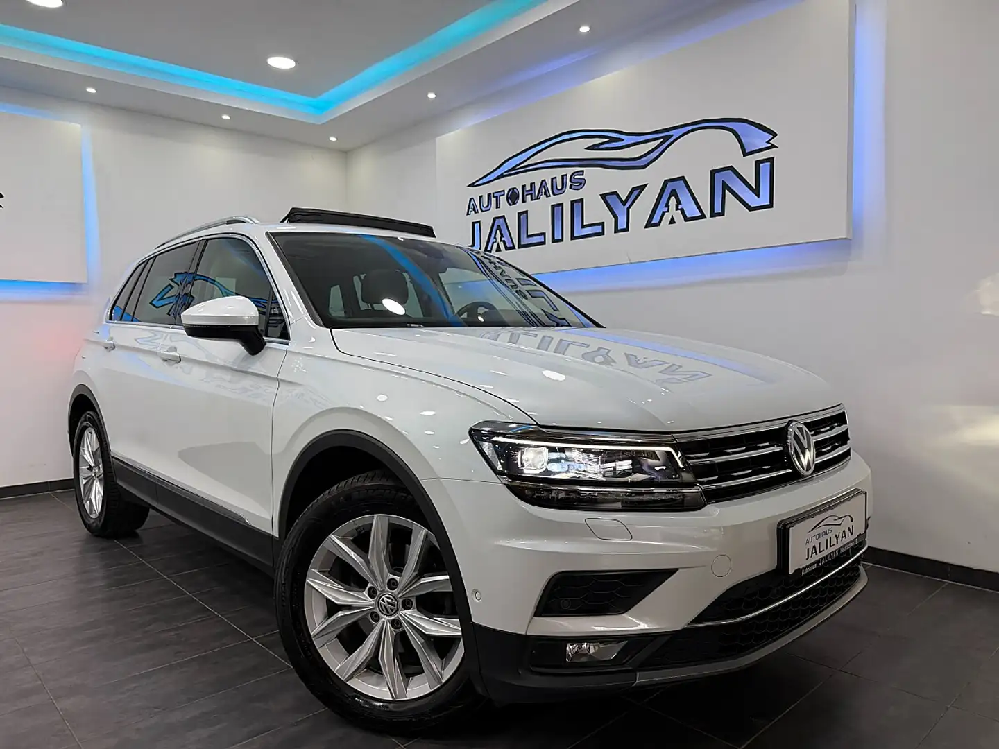 Volkswagen Tiguan 2,0 TDI SCR Highline DSG, HEAD UP, PANO, NAVI, ... Weiß - 1