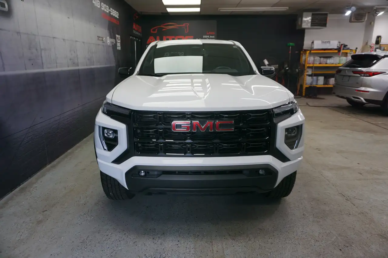 GMC Canyon снимка GMC Canyon