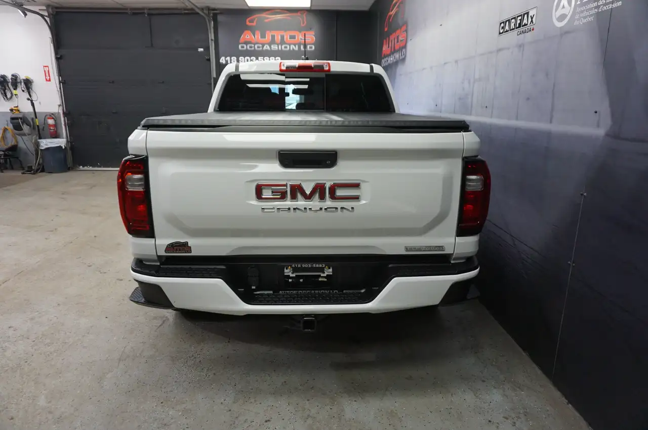 GMC Canyon снимка GMC Canyon