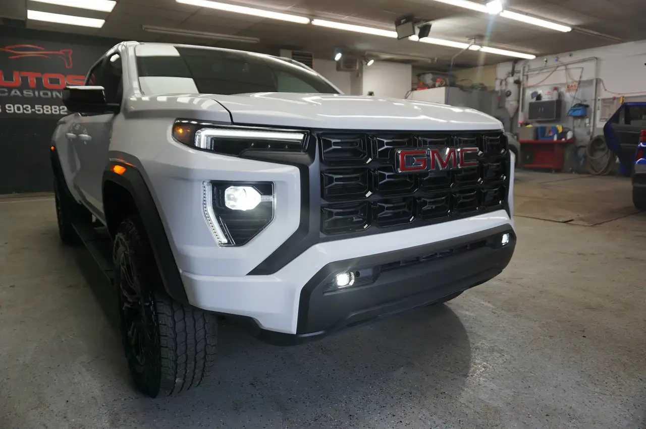 GMC Canyon снимка GMC Canyon