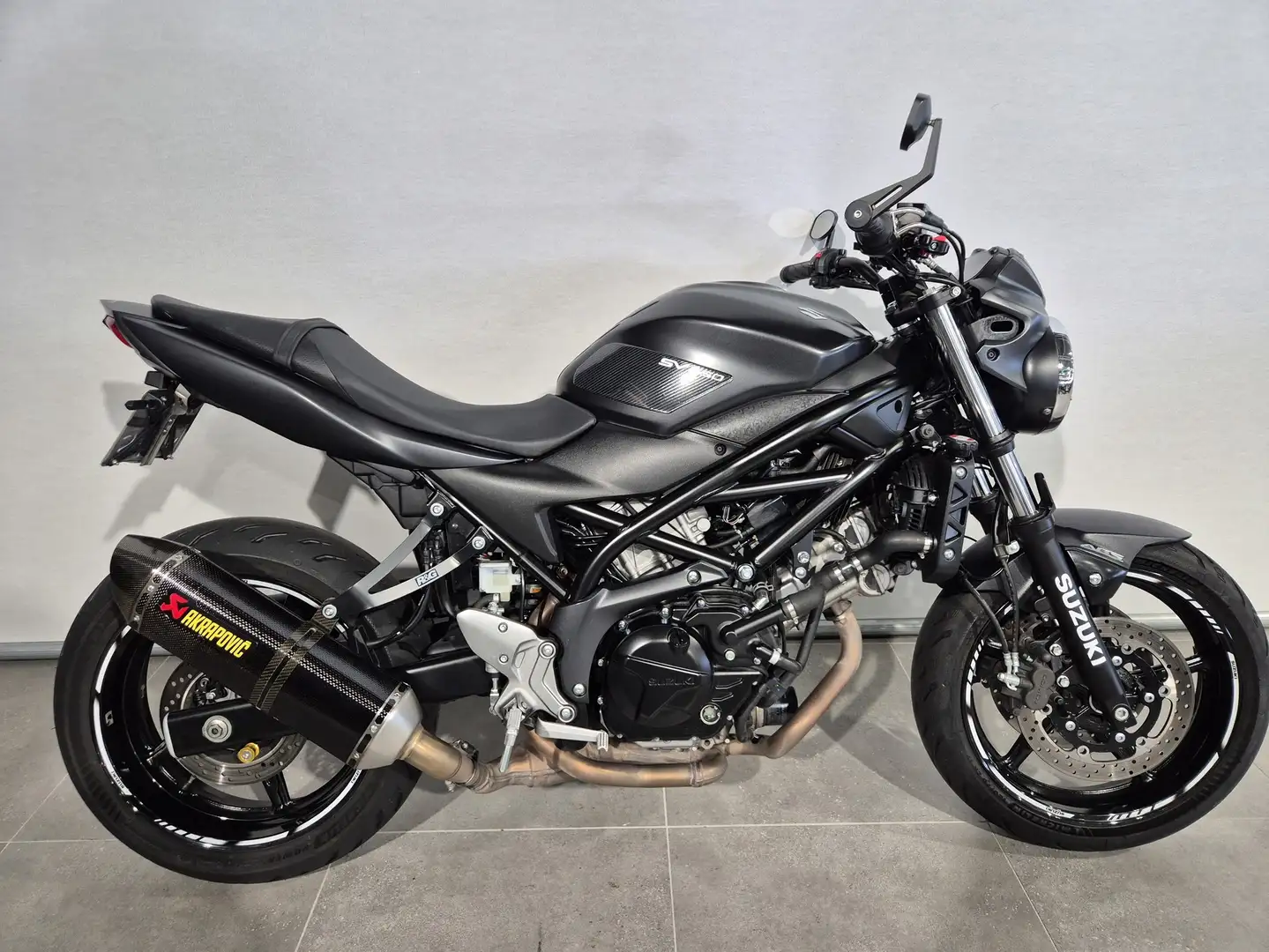 Suzuki SV 650 ABS Nero - 1