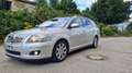Toyota Avensis COMBI 1.8 +1.HAND KLIMA +AHK+SHZ +TÜVNEU Silber - thumbnail 1