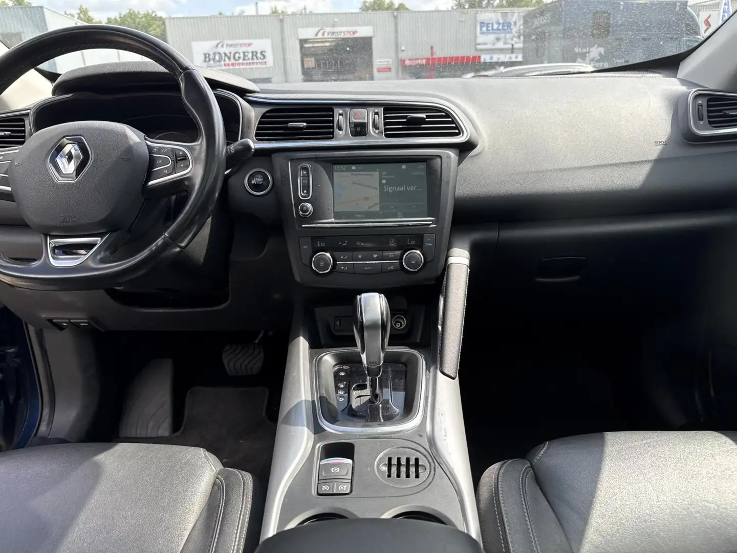 Renault Kadjar 1.2 TCe Bose, panoramadak, lederen interieur, LED Bleu - 2