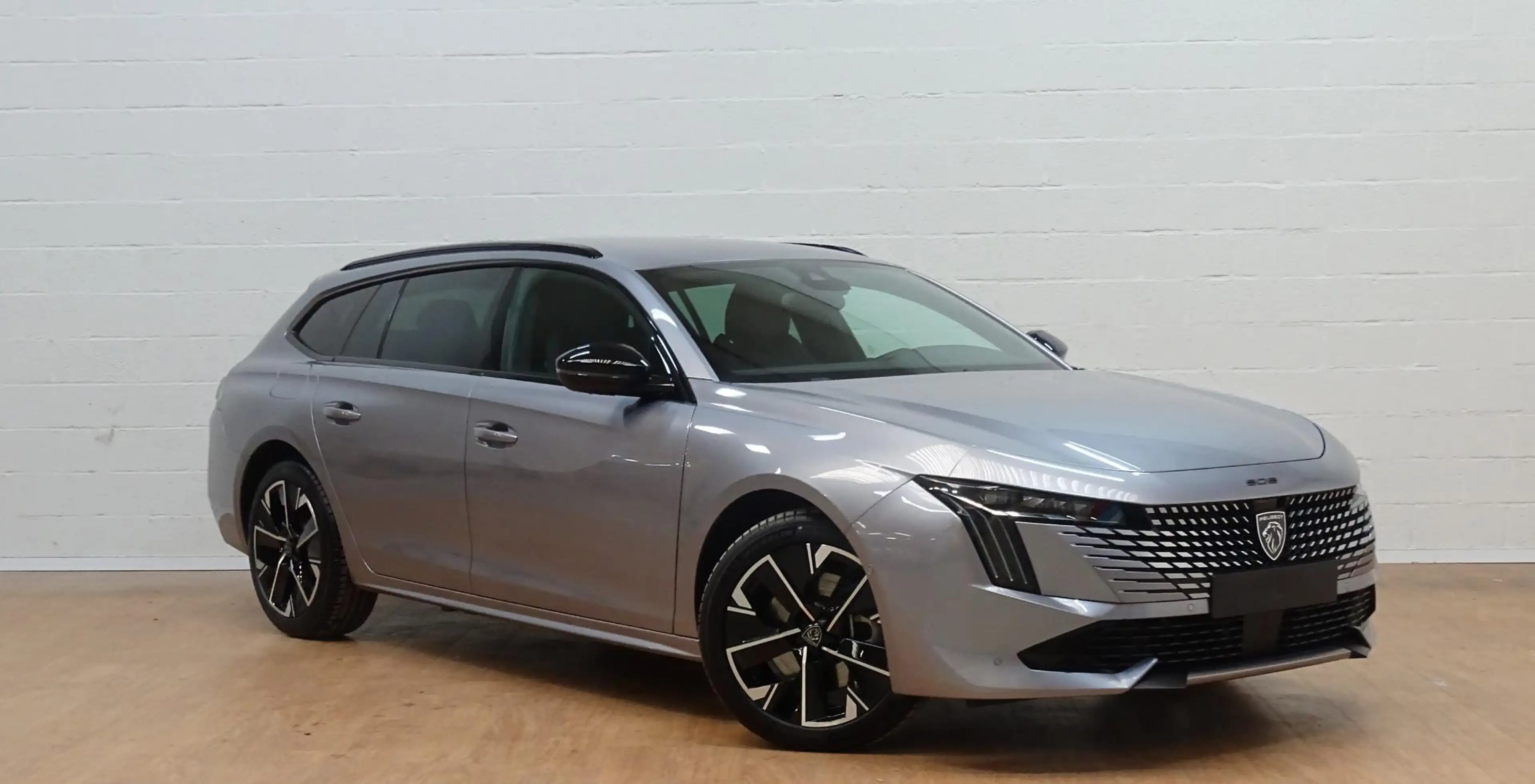 Peugeot 508 SW 1.6 Hybrid 225 e-EAT8 Allure Camera | PDC V+A | — photo 2