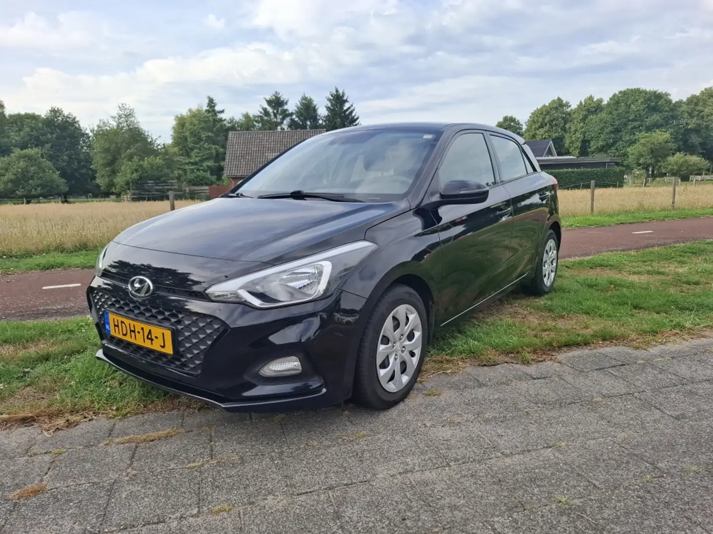 Hyundai i20 1.2 HP i-Drive Noir - 1