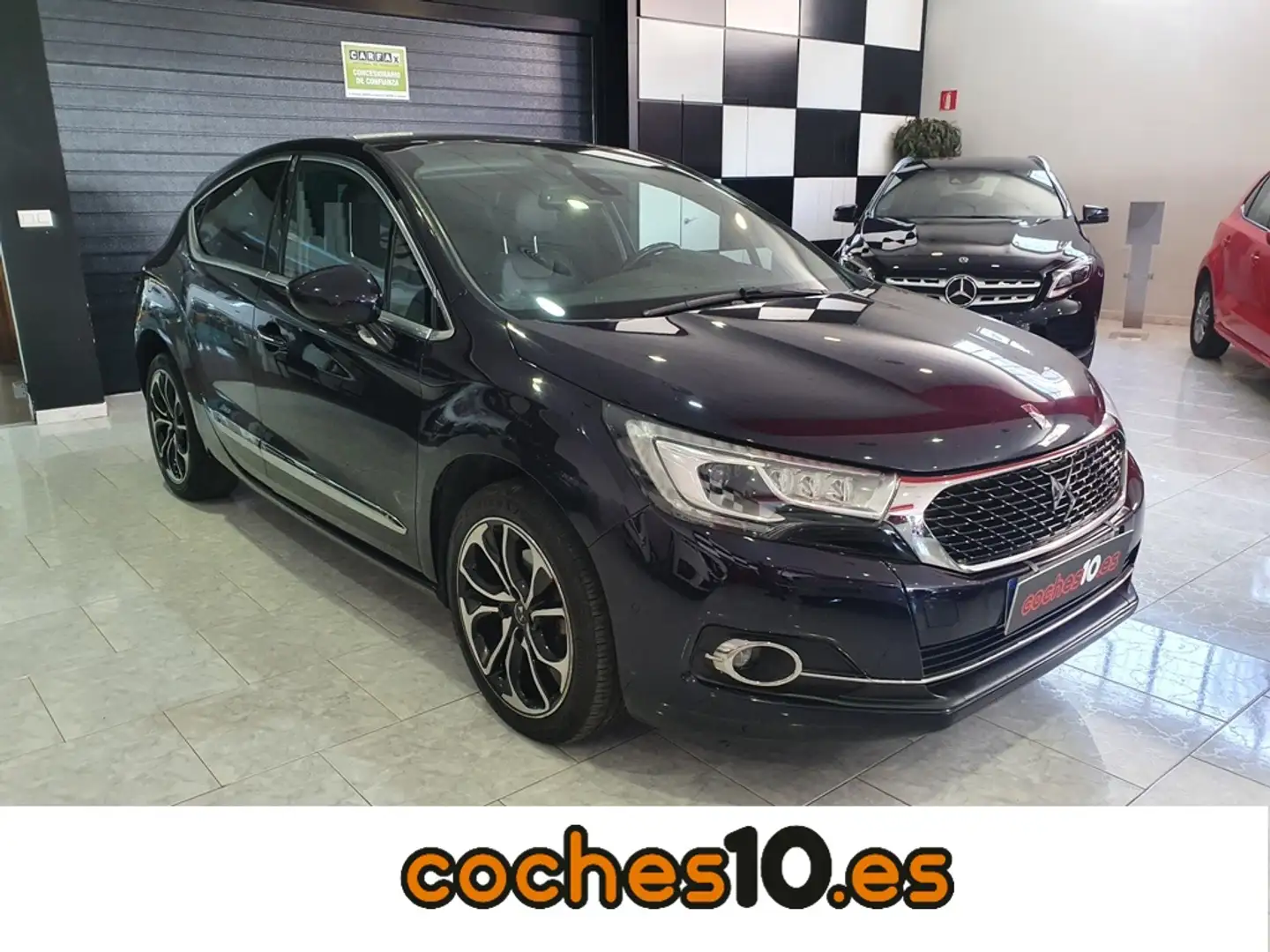 DS Automobiles DS 4 2.0 BlueHDi S&S Sport 150 Blau - 1