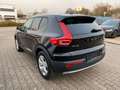 Volvo XC40 Momentum Pro 2WD Schwarz - thumbnail 4