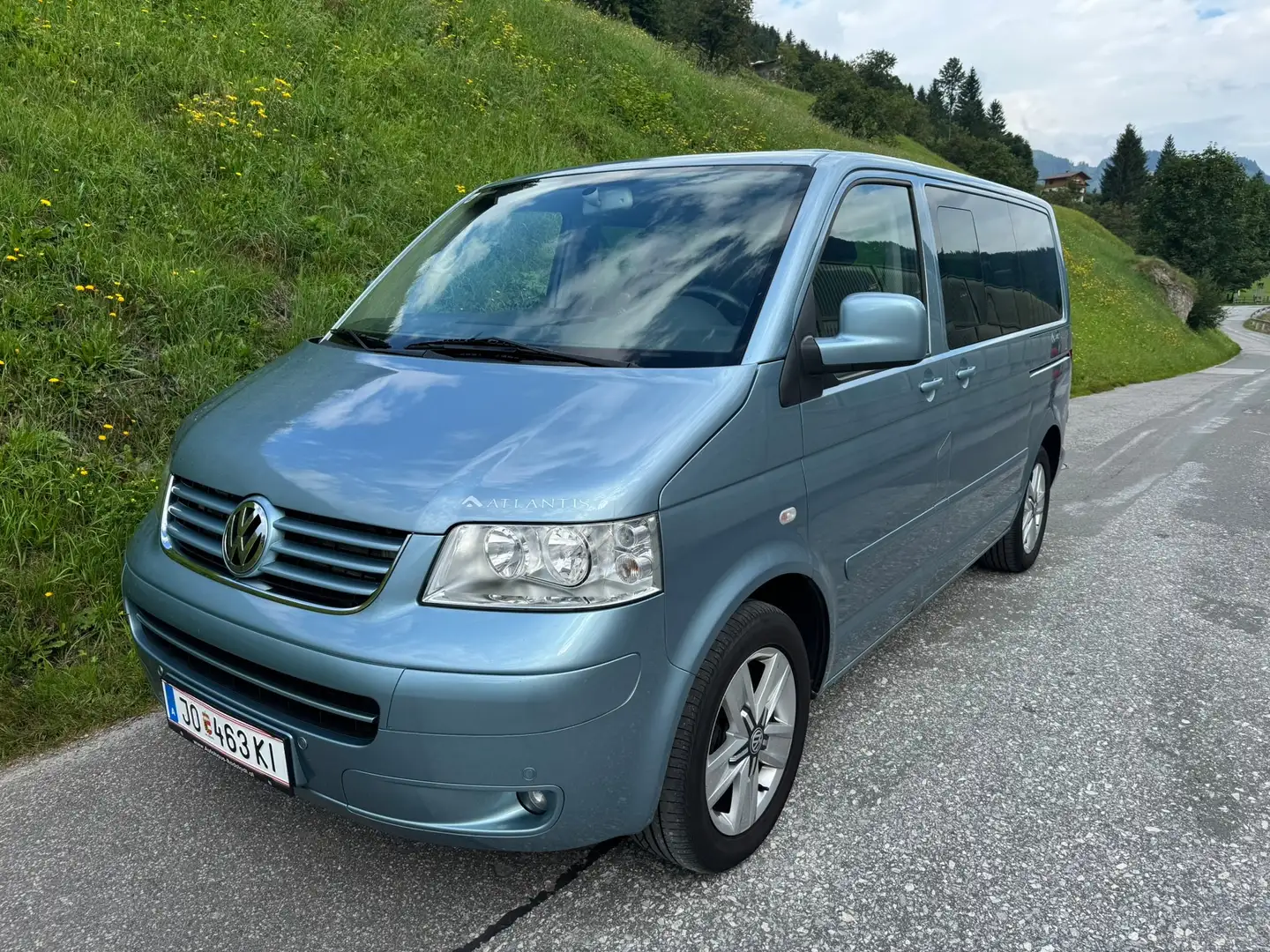Volkswagen T5 Multivan Multivan Highline 2,5 TDI Tiptronic D-PF Atlantis Blau - 2