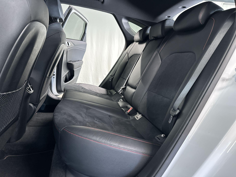Kia ProCeed / pro_cee'd 1.6 T-GDI GT Automaat | LED | Memory — photo 9