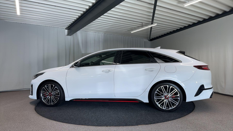 Kia ProCeed / pro_cee'd 1.6 T-GDI GT Automaat | LED | Memory — photo 14