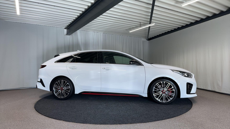 Kia ProCeed / pro_cee'd 1.6 T-GDI GT Automaat | LED | Memory — photo 15