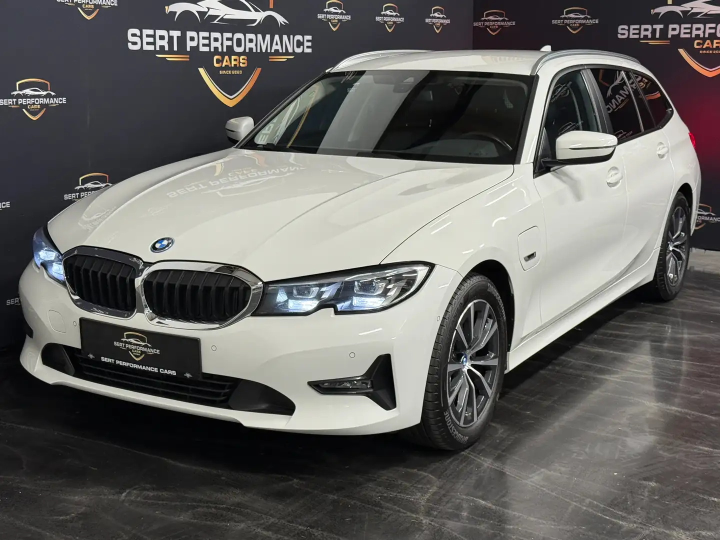 BMW 320 320 e Advantage Blanc - 1