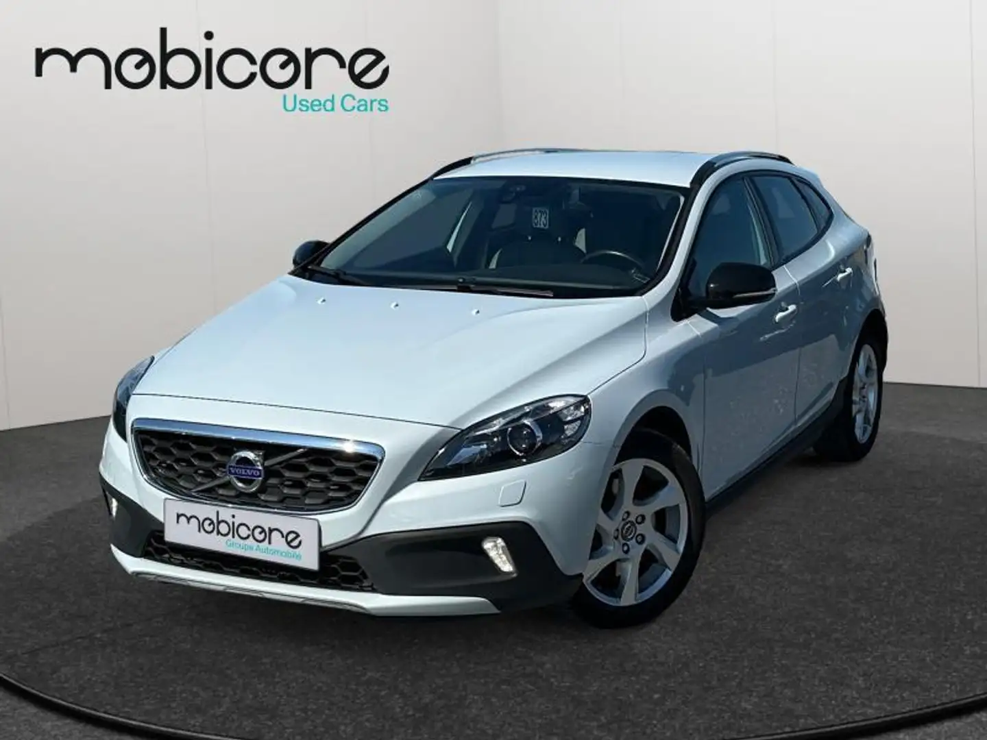 Volvo V40 D4 Cross Country Summum / Dies plava - 1
