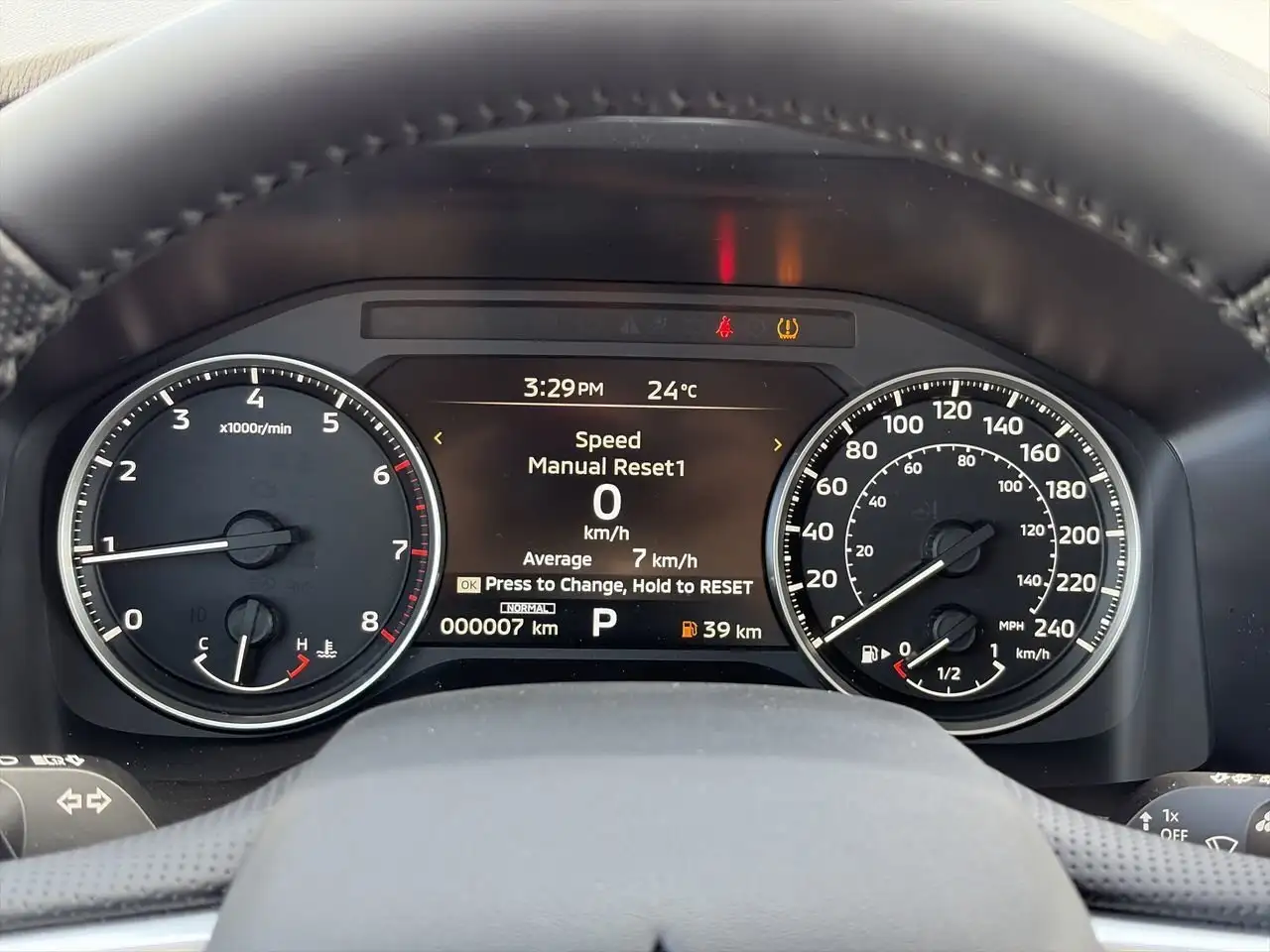 Mitsubishi Outlander снимка Mitsubishi Outlander