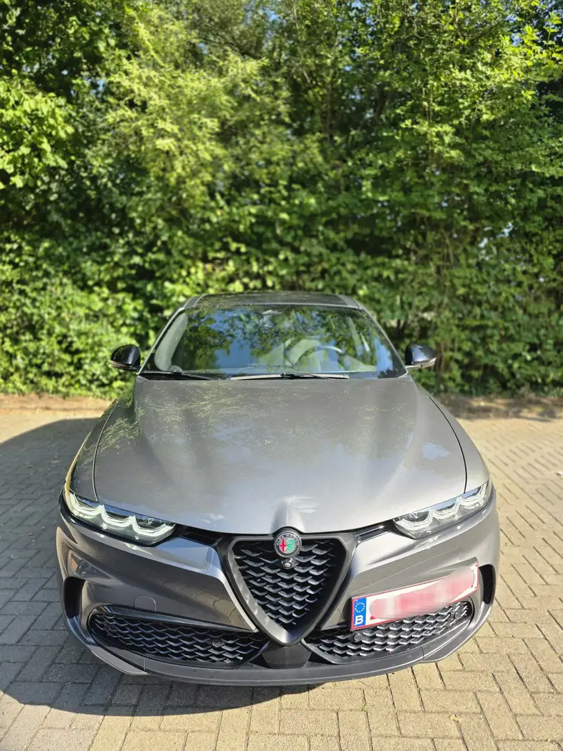 Alfa Romeo Tonale 1.3 VGT Plug-In-Hybrid Q4 Veloce - 1
