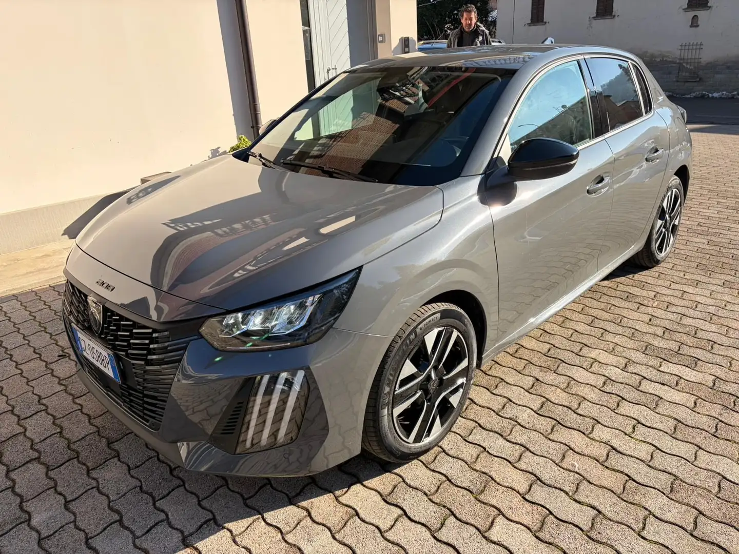 Peugeot 208 1.2 puretech Allure s&s 100cv - 1