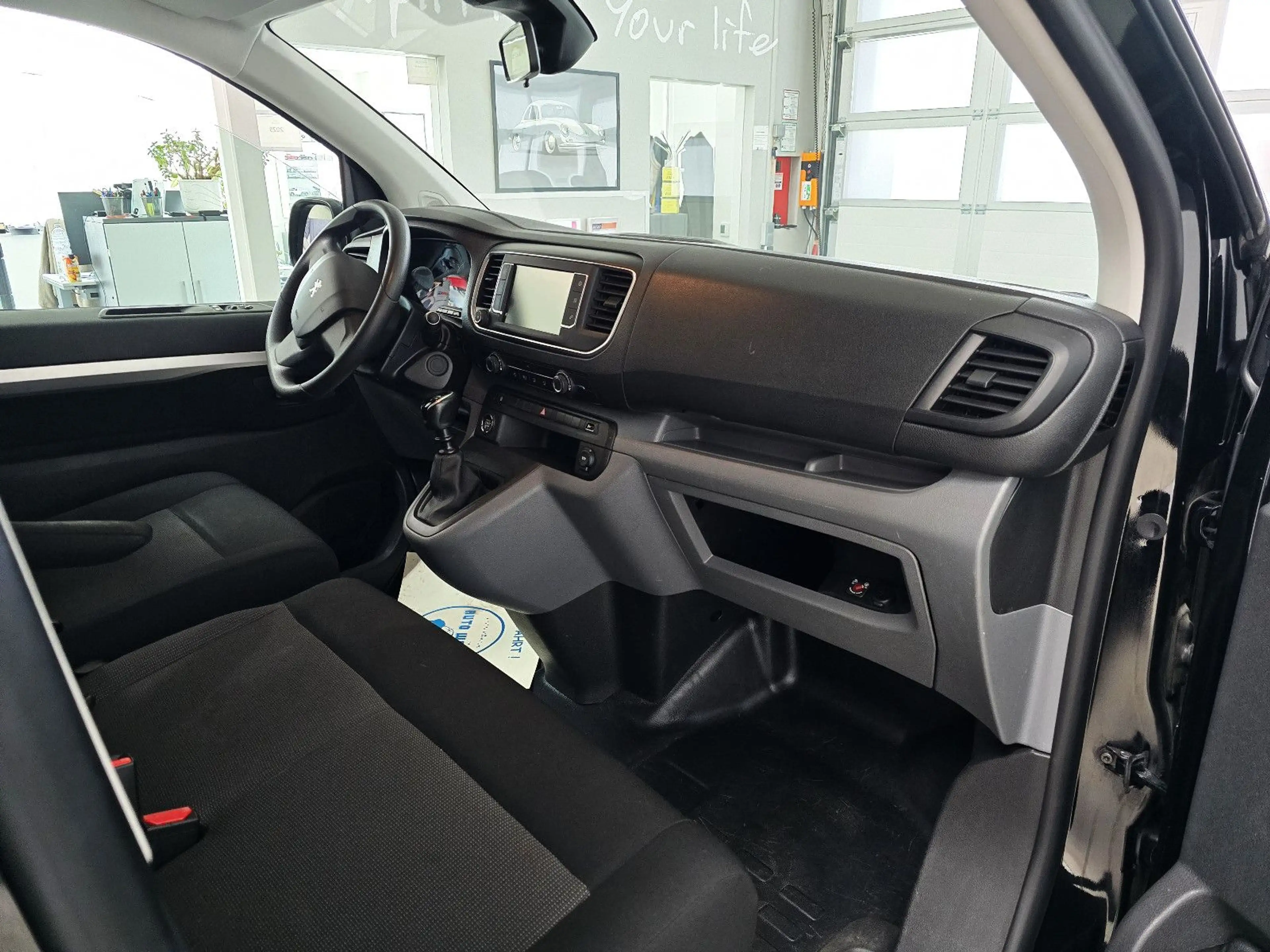 Peugeot Expert Kasten Premium|L2 H1|6 Sitzer|Kamera|1 HD — photo 14