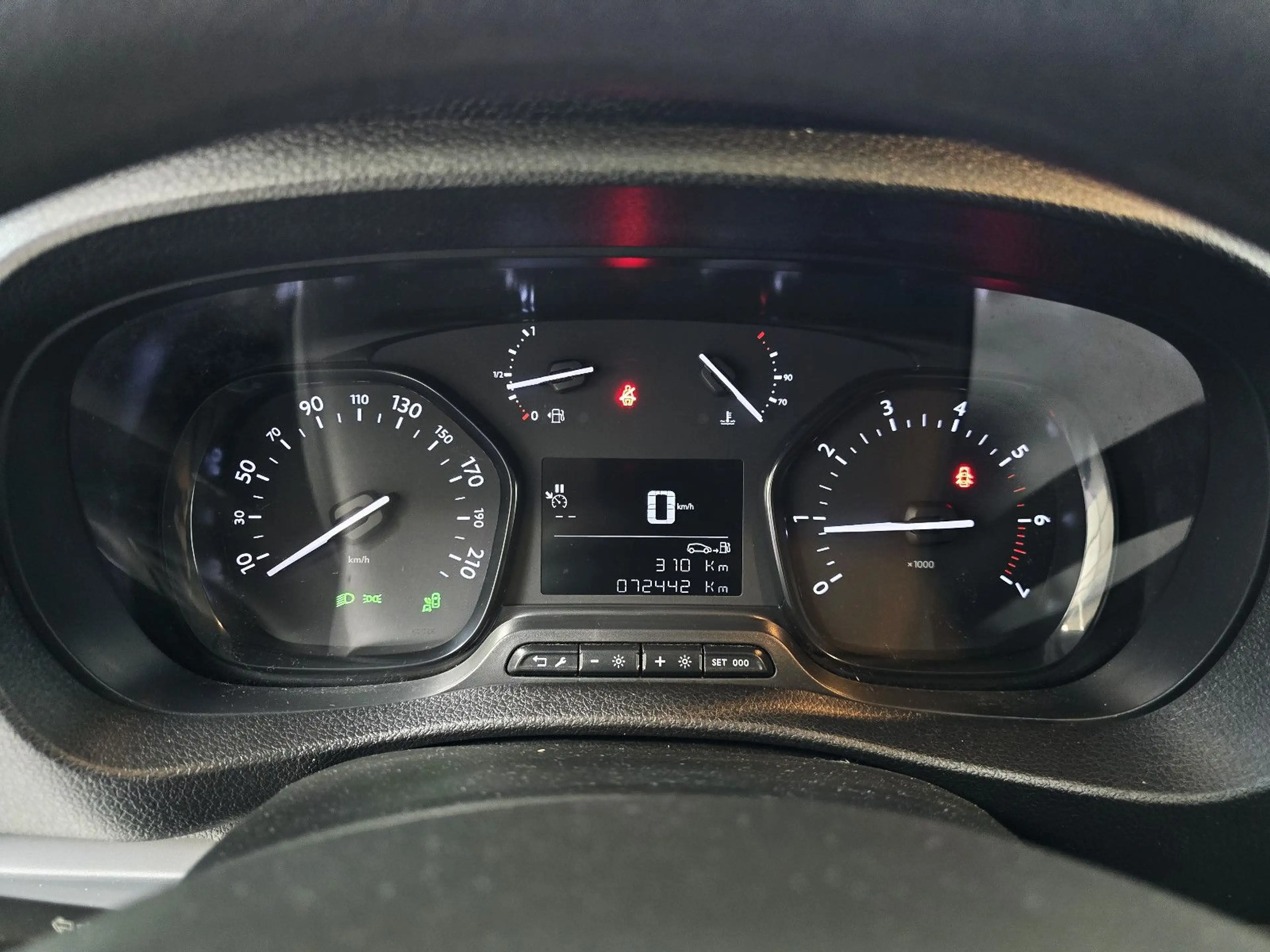 Peugeot Expert Kasten Premium|L2 H1|6 Sitzer|Kamera|1 HD — photo 12