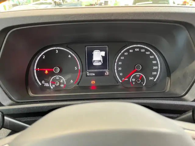Volkswagen Caddy view 12