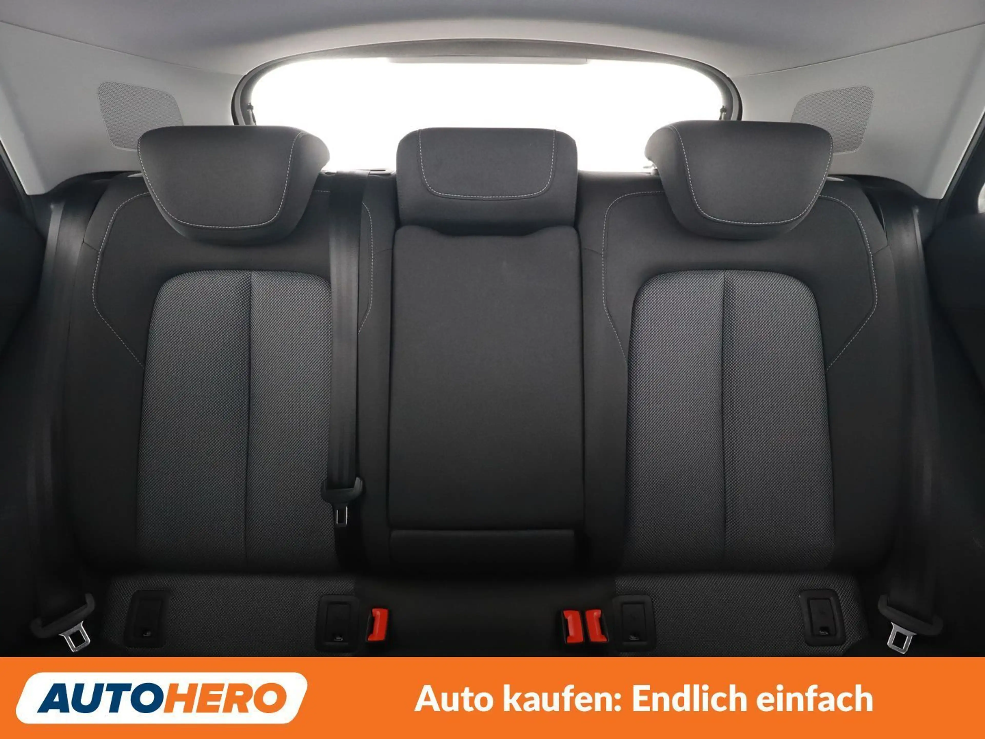 Audi Q2 1.6 TDI Sport edition — photo 15