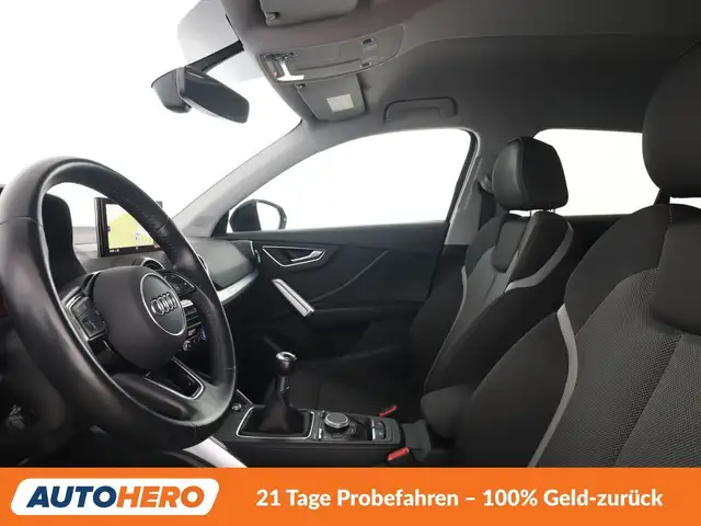 Audi Q2 view 10