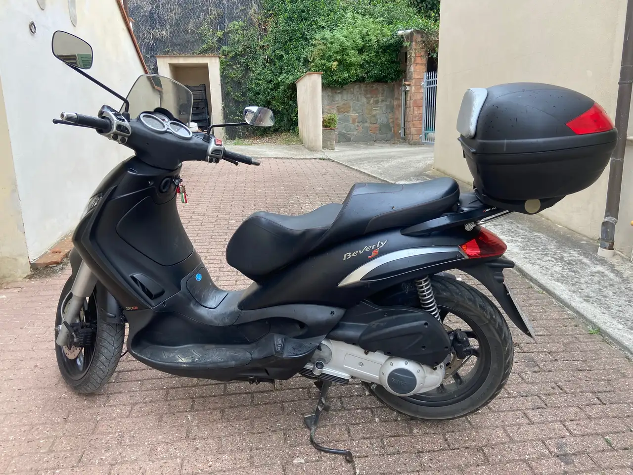 Piaggio Beverly 250