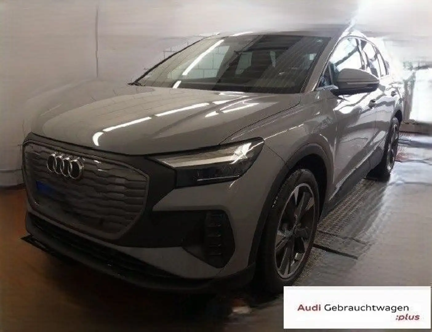 Audi Q4 e-tron 35 ACC adapt. PaketPlus 3zKlima Navi c Grigio - 2