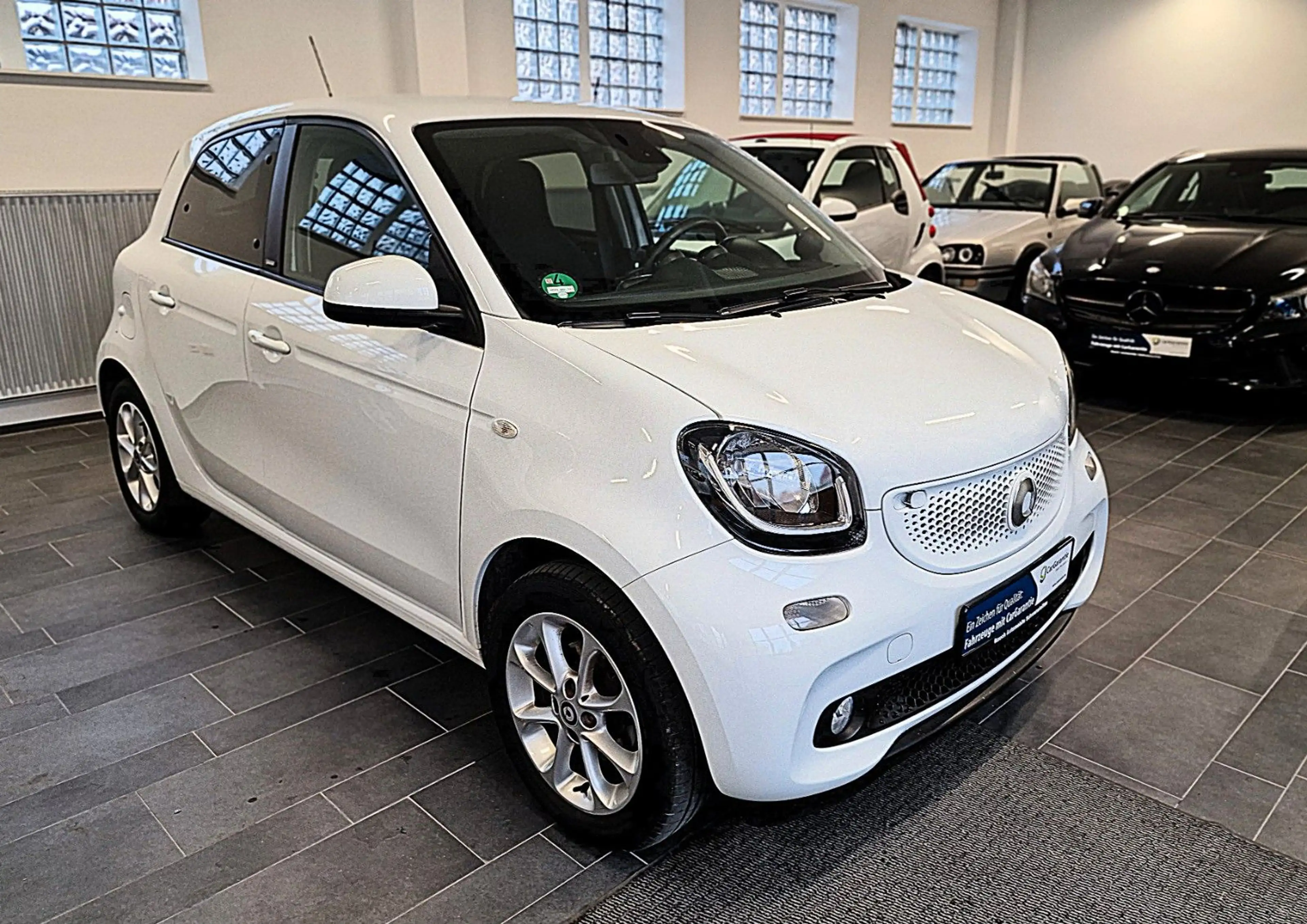 smart forFour Passion/Tempomat/LED/PDC/USB/Multifunkti — photo 8