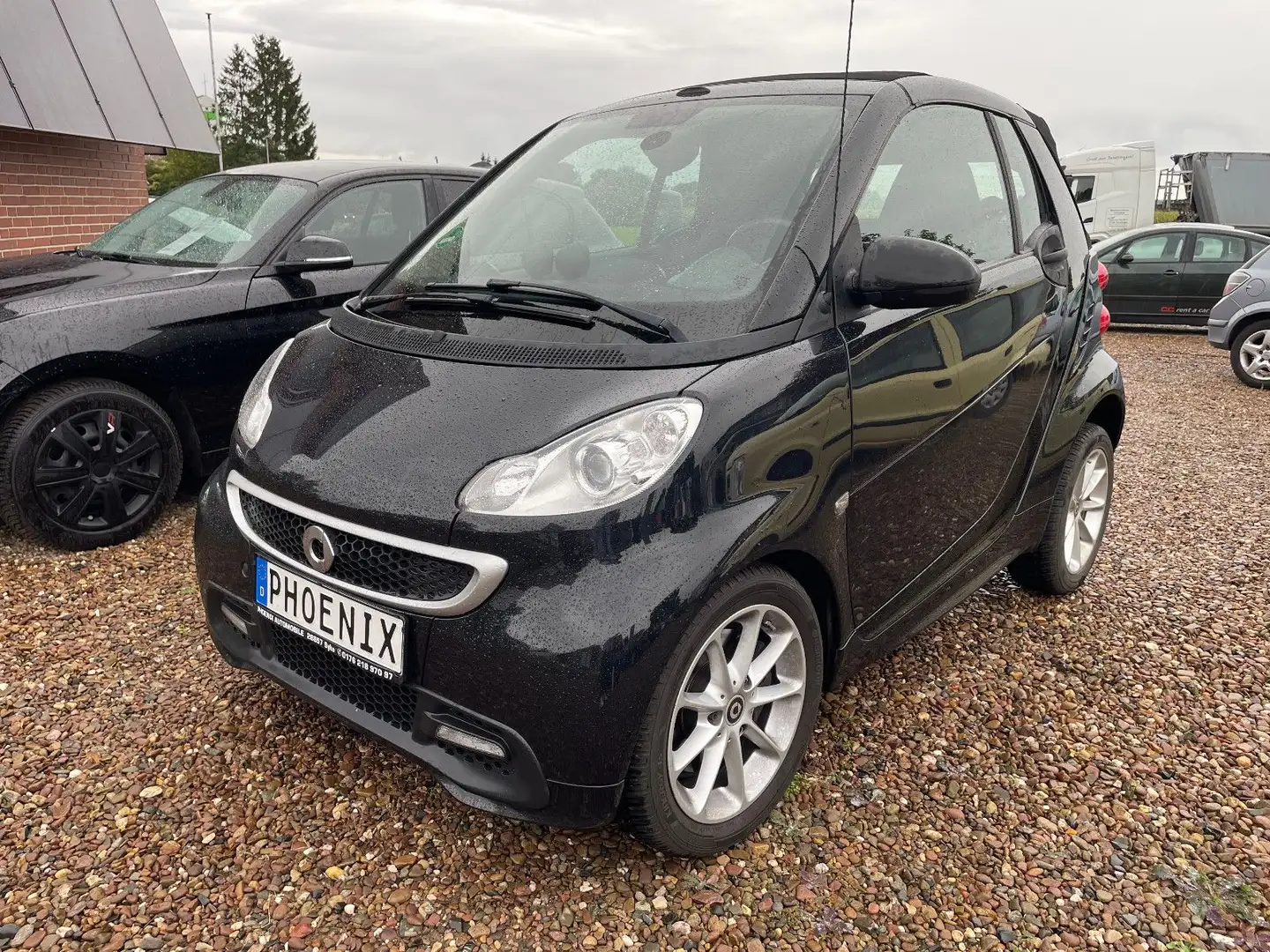 smart forTwo fortwo cabrio Micro Hybrid Drive 52kW Schwarz - 1