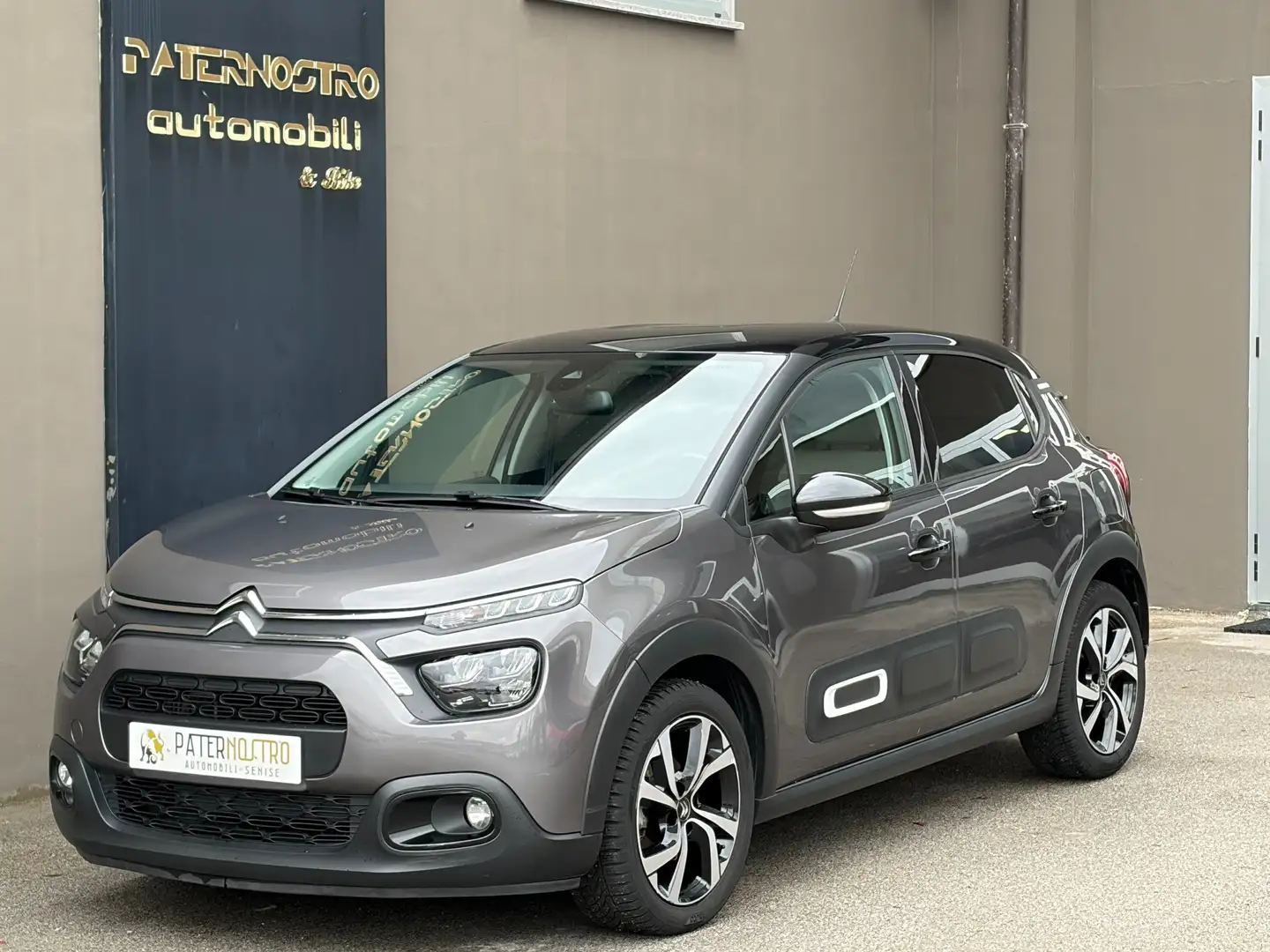 Citroen C3 1.2 puretech Shine s *****CV 110**** Gris - 1