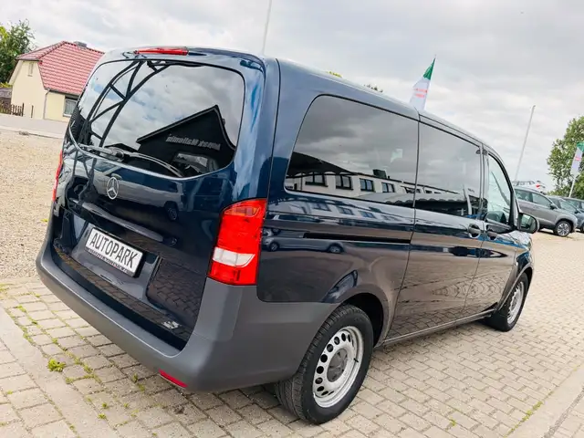 Mercedes-Benz Vito view 6