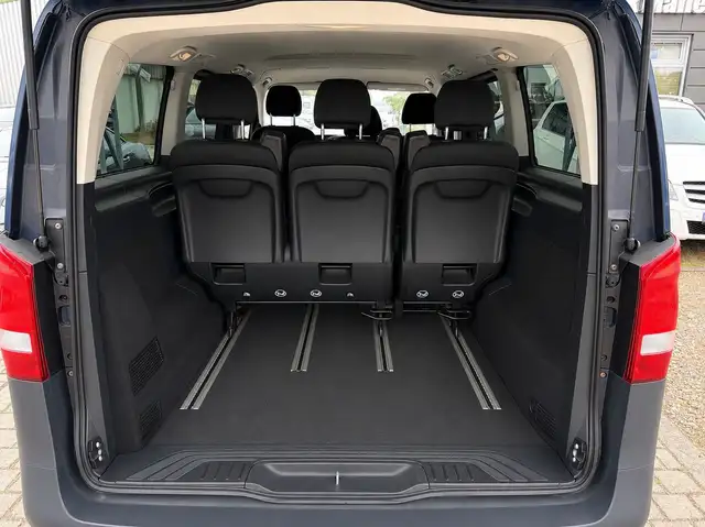 Mercedes-Benz Vito view 13