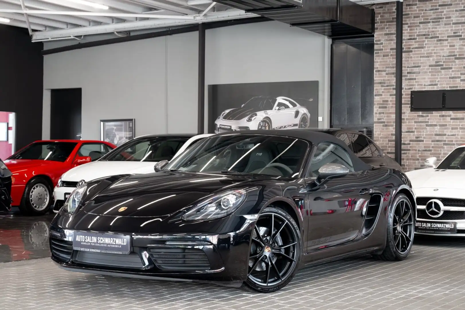 Porsche Boxster 718 Boxster T|SPORT-AGA|CHRONO-PAKET|20-ZOLL Schwarz - 1