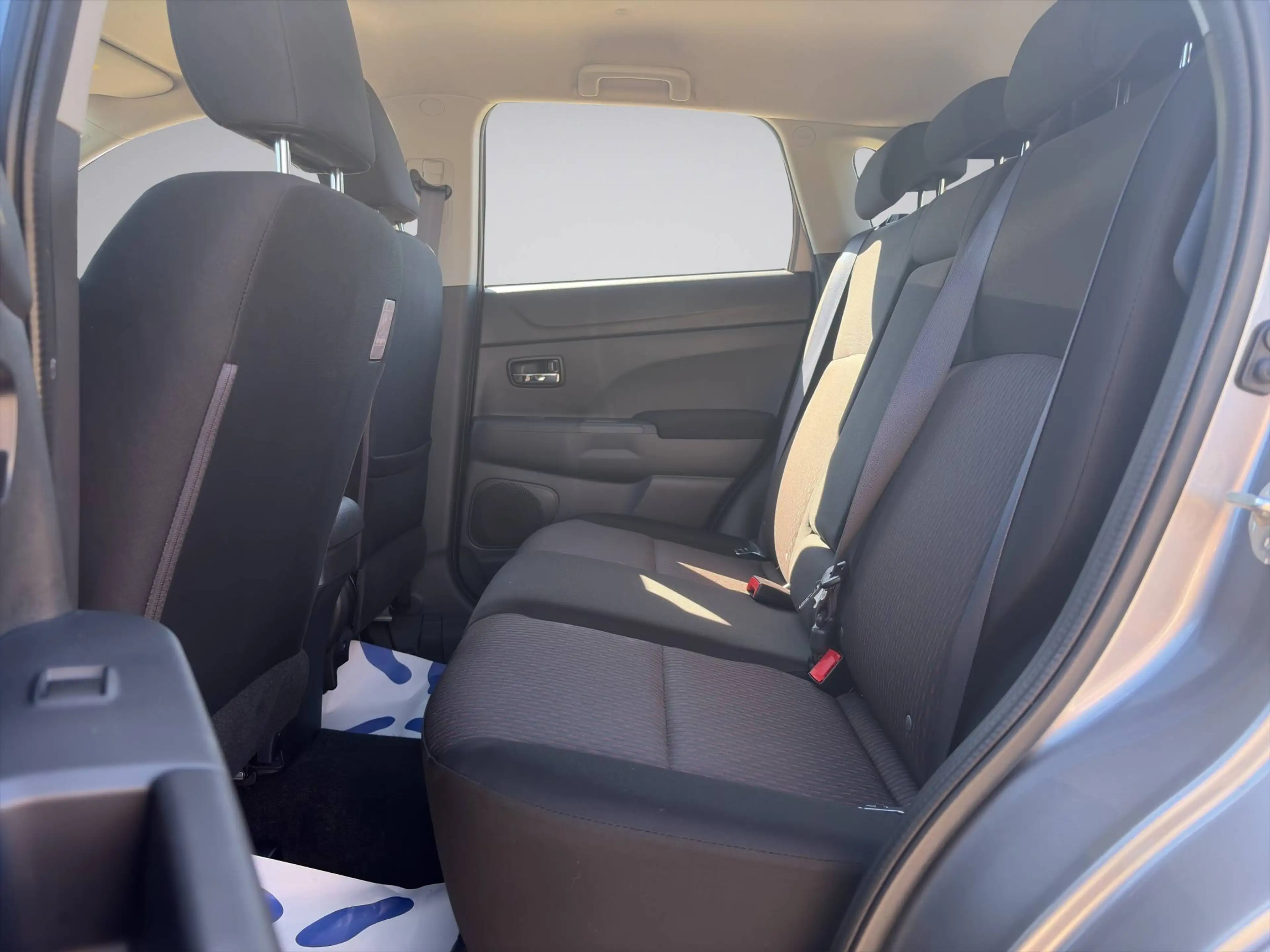 Mitsubishi ASX Edition 100 2WD — photo 11