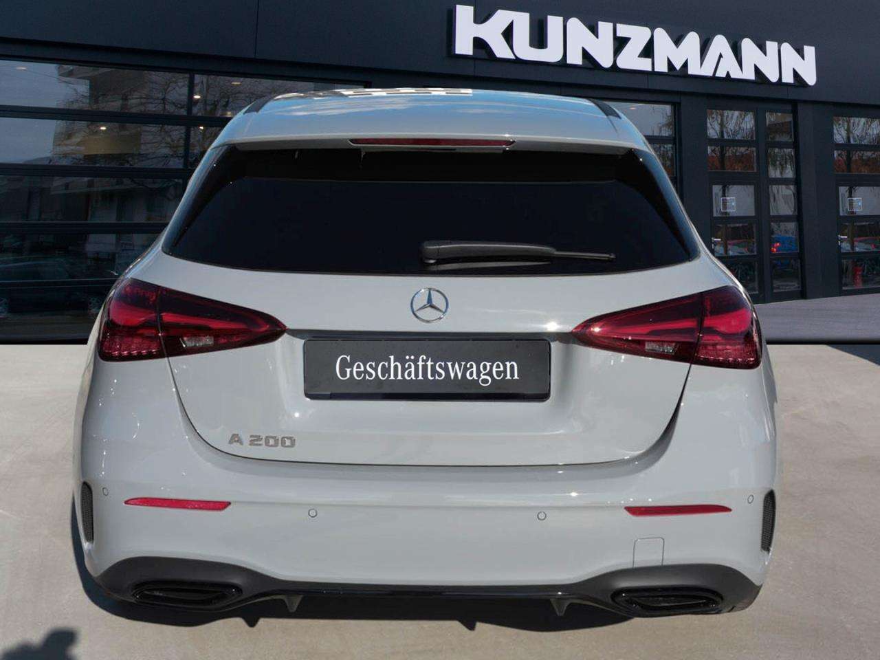 Mercedes-Benz A 200