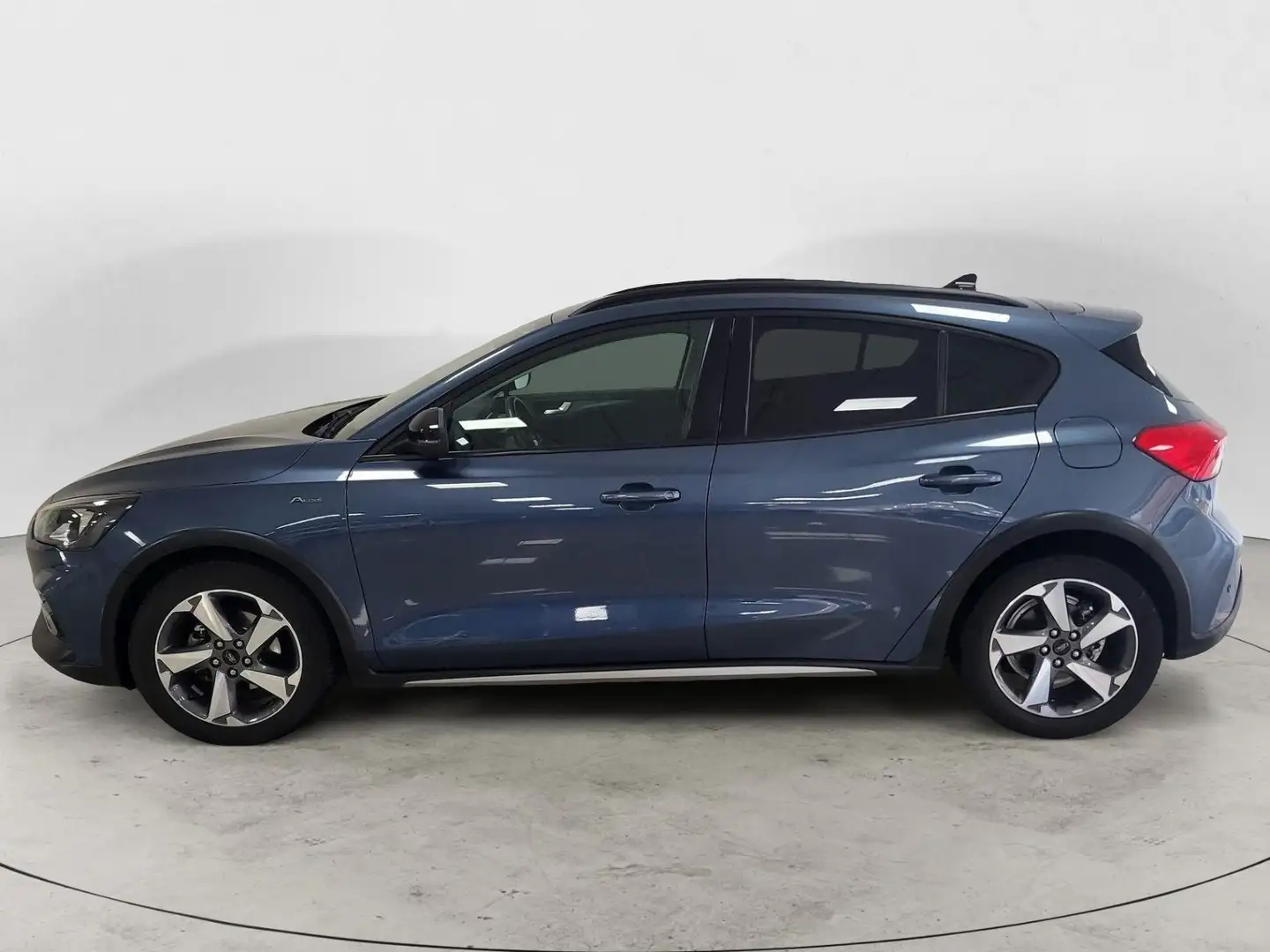 Ford Focus 1.5 EcoBlue 120 CV 5p. Active Azul - 2