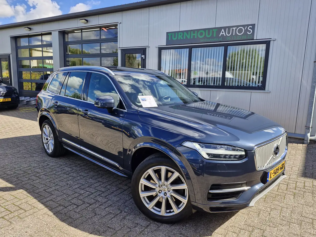 Volvo XC90