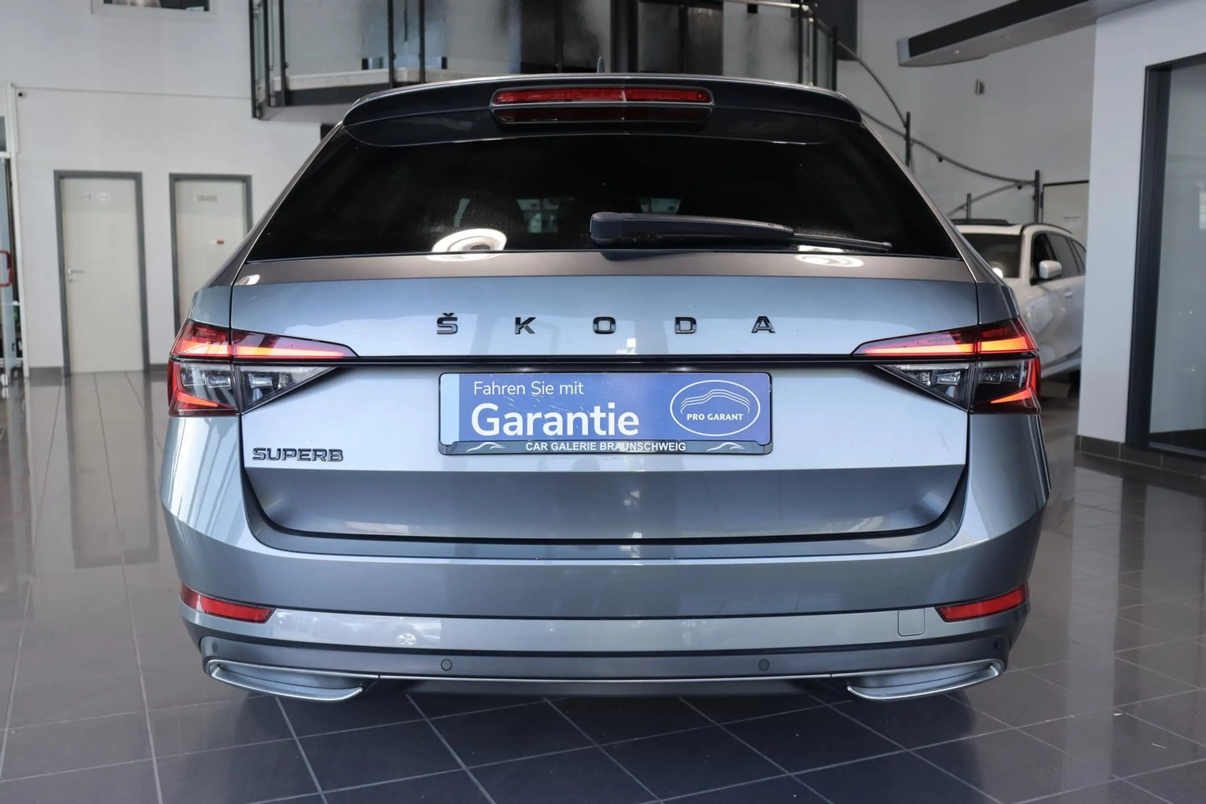 Skoda Superb 2.0 TDI Sportline Android*ACC*SHZ* — photo 7