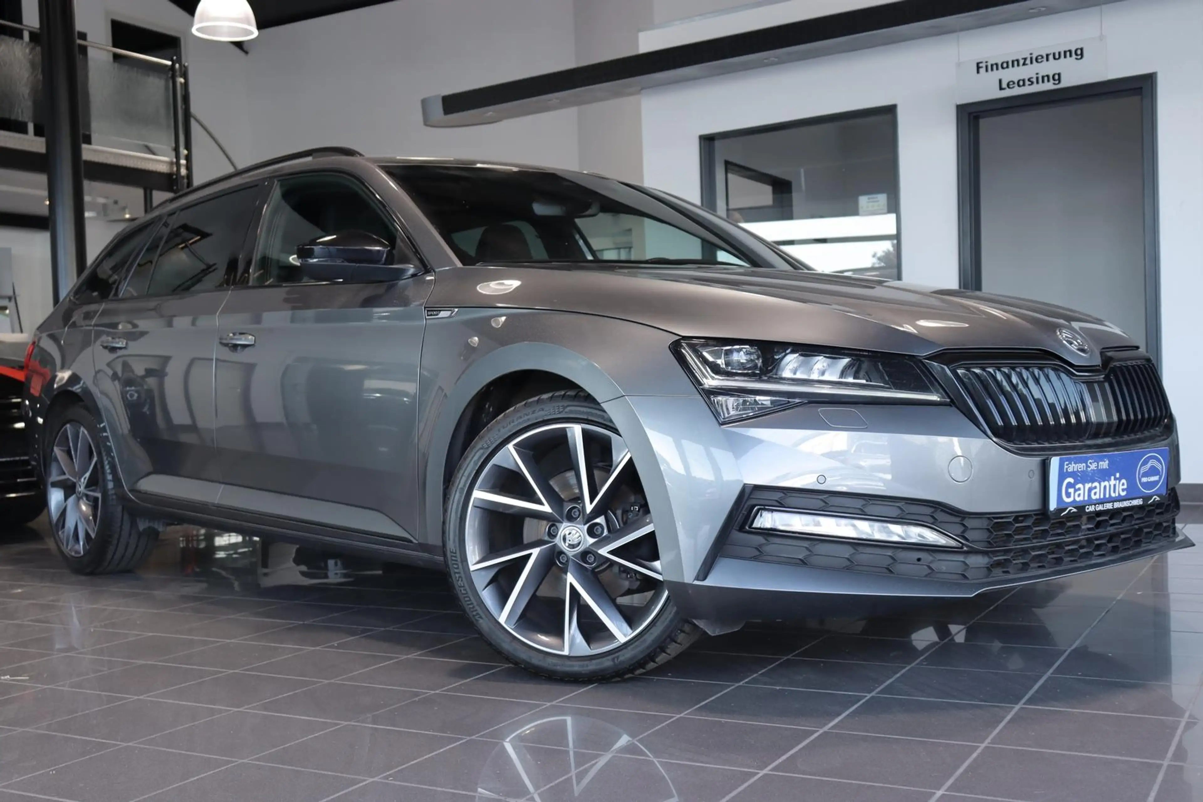 Skoda Superb 2.0 TDI Sportline Android*ACC*SHZ* — photo 8