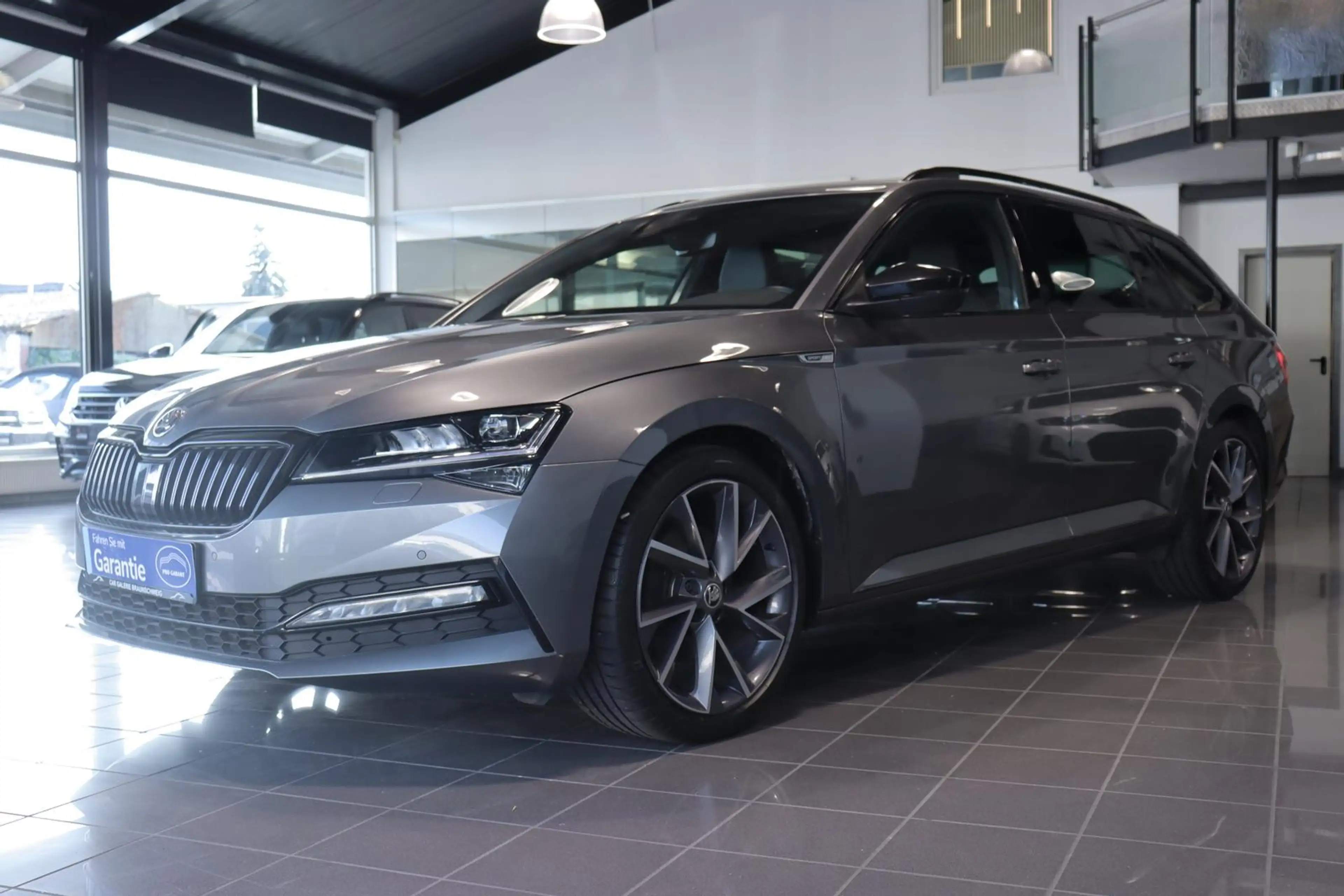 Skoda Superb 2.0 TDI Sportline Android*ACC*SHZ* — photo 4
