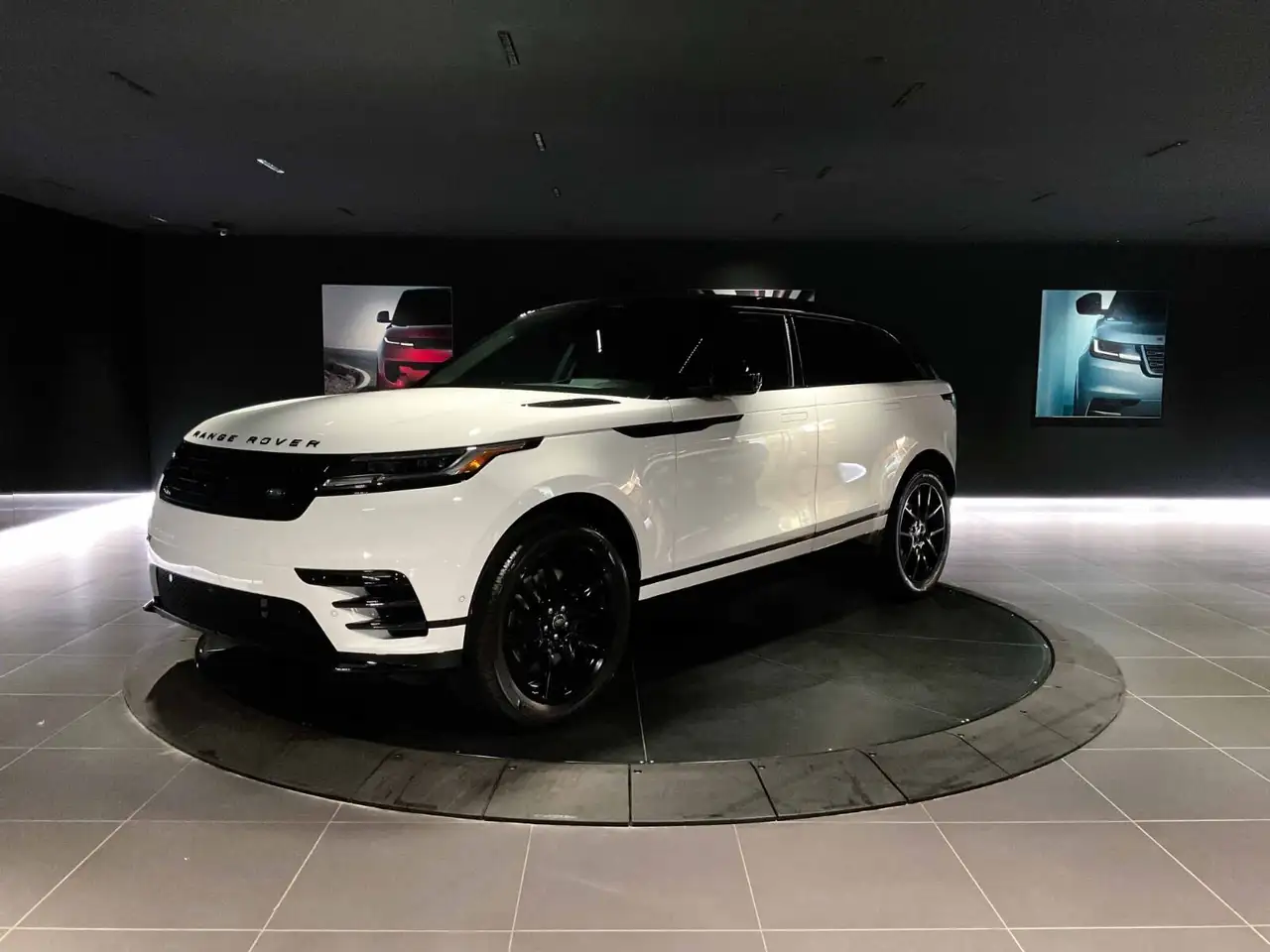 2026 Land Rover Range Rover Velar