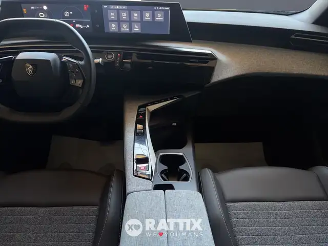 Peugeot 5008 view 9