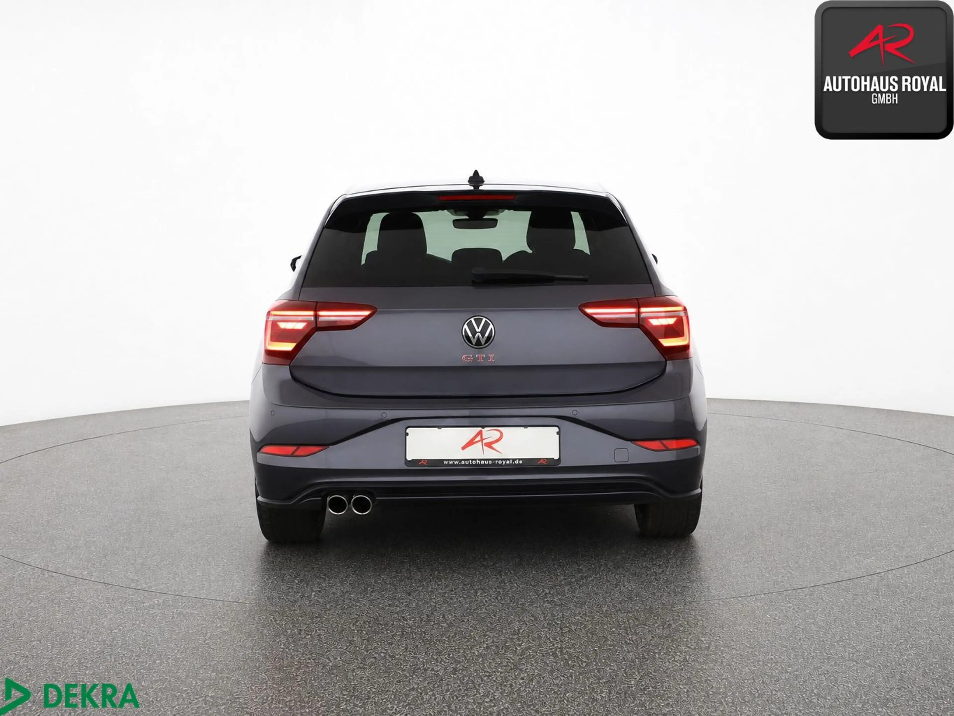 Volkswagen Polo 2.0 TSI IQ-LIGHT,IQ-DRIVE,ACC,CARPLAY,1.HD — photo 4